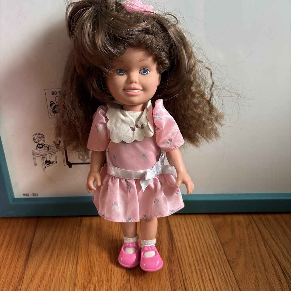 1989 Playskool Little Miss Dolly Surprise Doll Hair Growing Doll